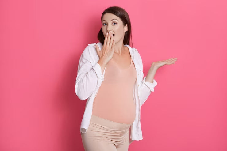 Bijoux personnalisés pour annoncer une grossesse : Créez un moment mémorable