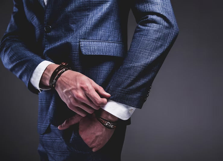 Le Bracelet Homme Personnalisé : Un Accessoire de Mode Incontournable